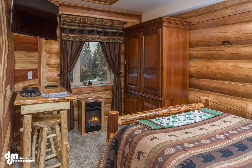 Alaska Knotty Pine B&B Palmer Bagian luar foto